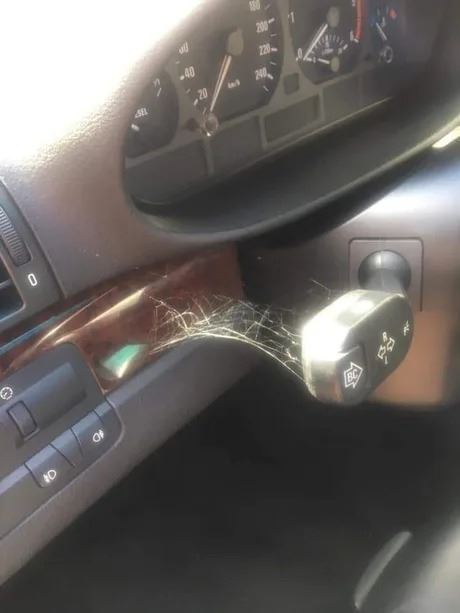 Ako vyzerá páčka na smerovky na BMW?